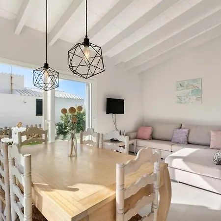 Villa Binixiqui *
